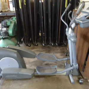 Life Fitness 91 x1 Elliptical Machine