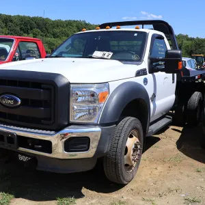2015 Ford F-550 Super Duty Stake Dump Truck (E772)