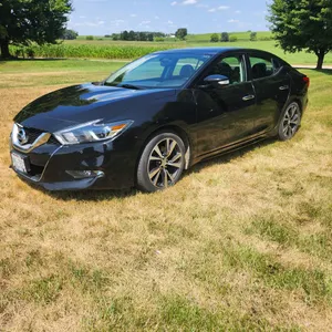 2016 Nissan Maxima SL (Has WI Title)