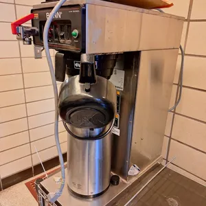 Bunn CW Series Coffee Maker with Carafe, Model: CWTE APS/DV/PF