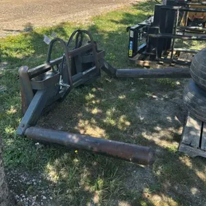 HYDRAULIC ROUND BALE CLAMP