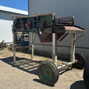 TOP SOIL SCREENER WITH 220VOLT LEESON MOTOR