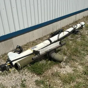 12FT MARKET AUGER WITH 25FT OF HYD. HOSES