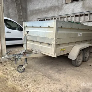 2016 Trigano B075 515 kg Remorque 2 Essieux T/A Equipment Trailer