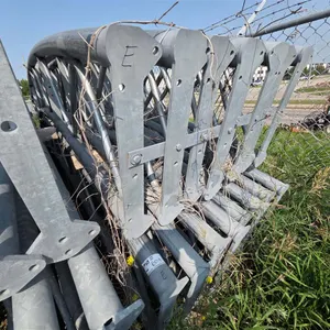 (16) Galvanized Steel Truss Sections
 UNRESERVED