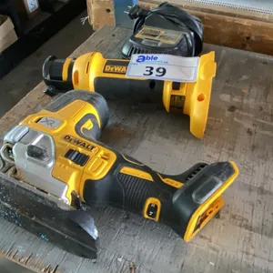 DEWALT DC550 CUT-OUT TOOL, DEWALT DCS335 CORDLESS VAR. SPEED JIG SAW, CHARGER WITH CHARGER