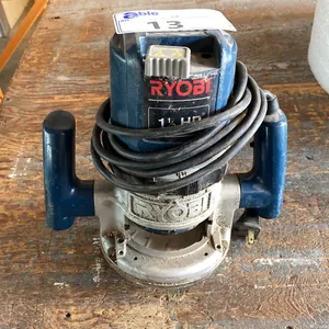 RYOBI MODEL R160 CORDED WOOD ROUTER, 120V, 8A, 60HZ, 2500RPM