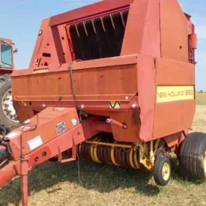 660 NEW HOLLAND ROUND BALER w/MONITOR