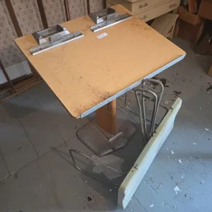 Desk & Seat