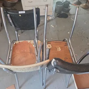 5 Chairs