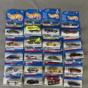 Box of 20 Hot Wheel Die Cast Cars