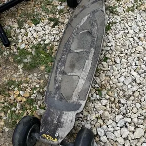 Longboard rubber wheels 1 missing