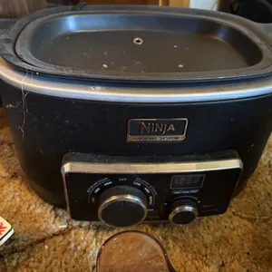 Crockpot and bowl