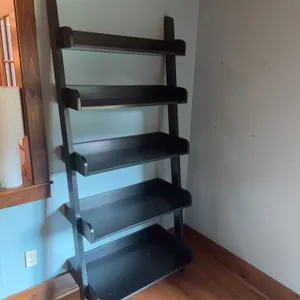 Decorative five tier shelf black ￼