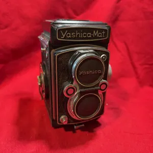Vintage Yashica, Matt camera duel lens