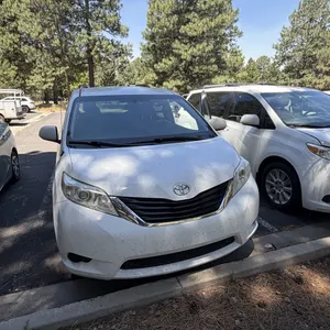 2014 TOYOTA SIENNA VIN: 5TDJK3DC5ES091310 FWD