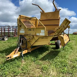 Hay Buster 256 Plus - Bale Processor