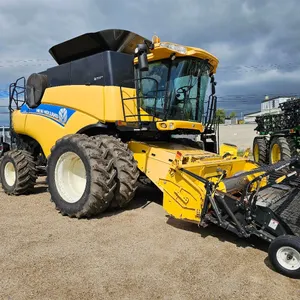 2012 New Holland CR9090 Combine w/ NH 76C 14' p/u Header, S/N YBG115114