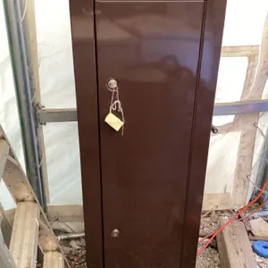 Locking guncabinet, with key, approximately 21" x 10" x 55 1/4"