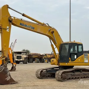 2012 Komatsu PC220-7 Tracked Excavator