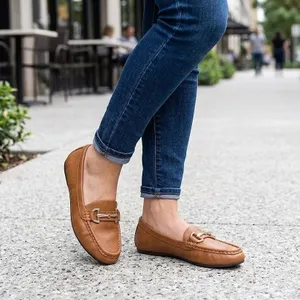 Aerosoles Tan Loafers Size 11