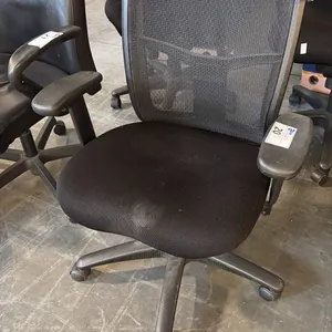 BLACK MESH-BACK TASK CHAIR STYLE 1