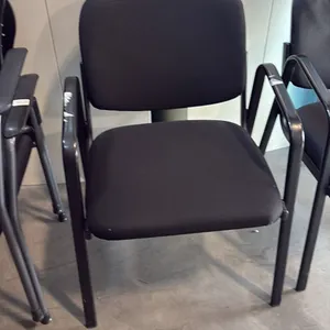 BLACK LOOP ARM CLIENT CHAIR