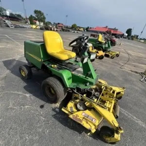 JD 725 Zero Turn Mower