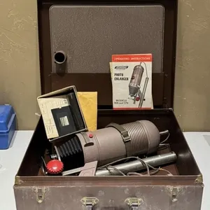 1950s Darkroom Photo Enlarger & Accessories