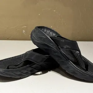 Hoka One One Recovery Flip Flop