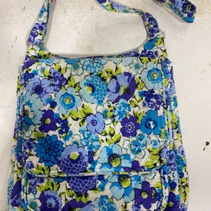 Vera Bradley Mailbag in the retired "Blueberry Blooms" pattern