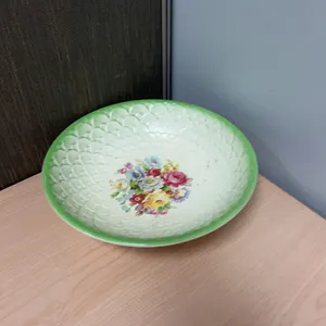 Homer Laughlin 10-Inch Floral Serving Bowl Made in USA With Green Rim and Petal Pattern, C3N8 Markin