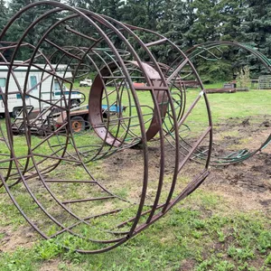 Round Bale Hay Feeder Rings (x2)