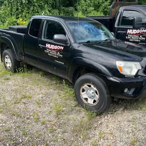 TOYOTA TACOMA EXTENDED CAB 4X4 PICKUP