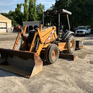CASE 570MXT SKIP LOADER SN: JJG0380757