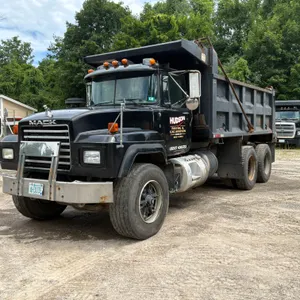 1995 MACK RD 688S TANDEM AXLE DUMP TRUCK VIN: 1M2P267C3SM024781