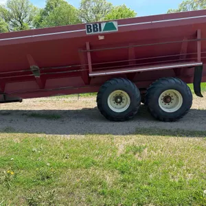 BBI Lime Spreader