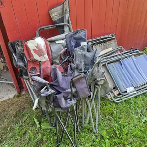 Assorted Folding Camp Chairs
 UNRESERVED