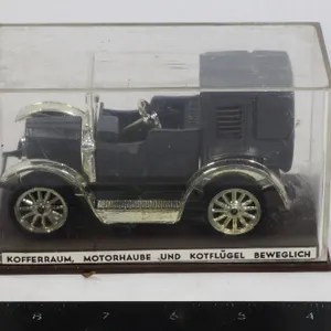 VINTAGE 1917 MODEL T