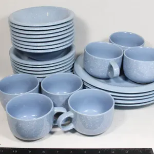 STONEWARE - OVEN TO TABLE COMPLETE SET