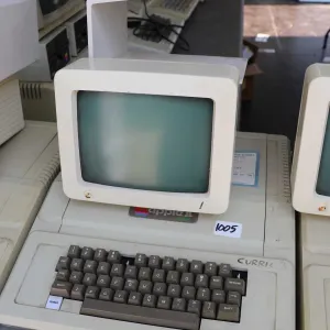 Vintage 1980s Apple II Plus with Apple Monitor and stand. See photos for internals , untested at tim