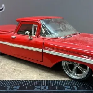 Jada 1:24 1959 Chev El Camino Low Rider.