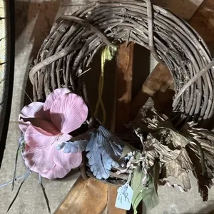 Wreath. Pink flower 16