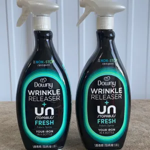 *NEW* 2 Downy Wrinkle Releaser +Unstopables Fresh Fabric Spray, 33.8 OZ Each