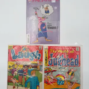 Set of 3 Comic Books Pink Panther, Jughead, Laugh