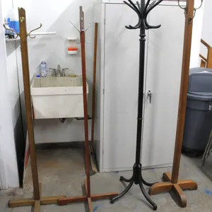 4 Freestanding Coat Racks