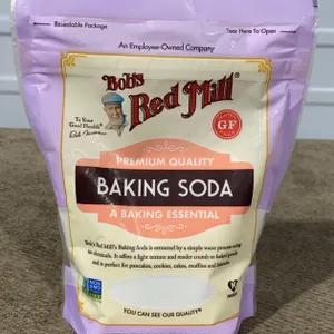 **NEW** Bob's Red Mill Premium Quality Baking Soda, 1lb Bag - Best By 3/2028