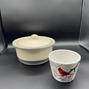 Pfaltzgraff Juniper Casserole & Red Cardinal Crock