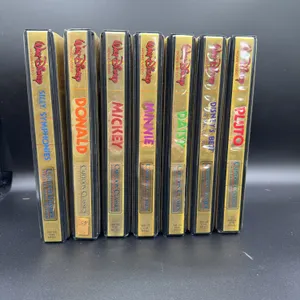 7 VHS Disney Gold Cartoon Classics