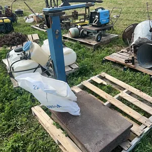 Platform Scale w/ Weights